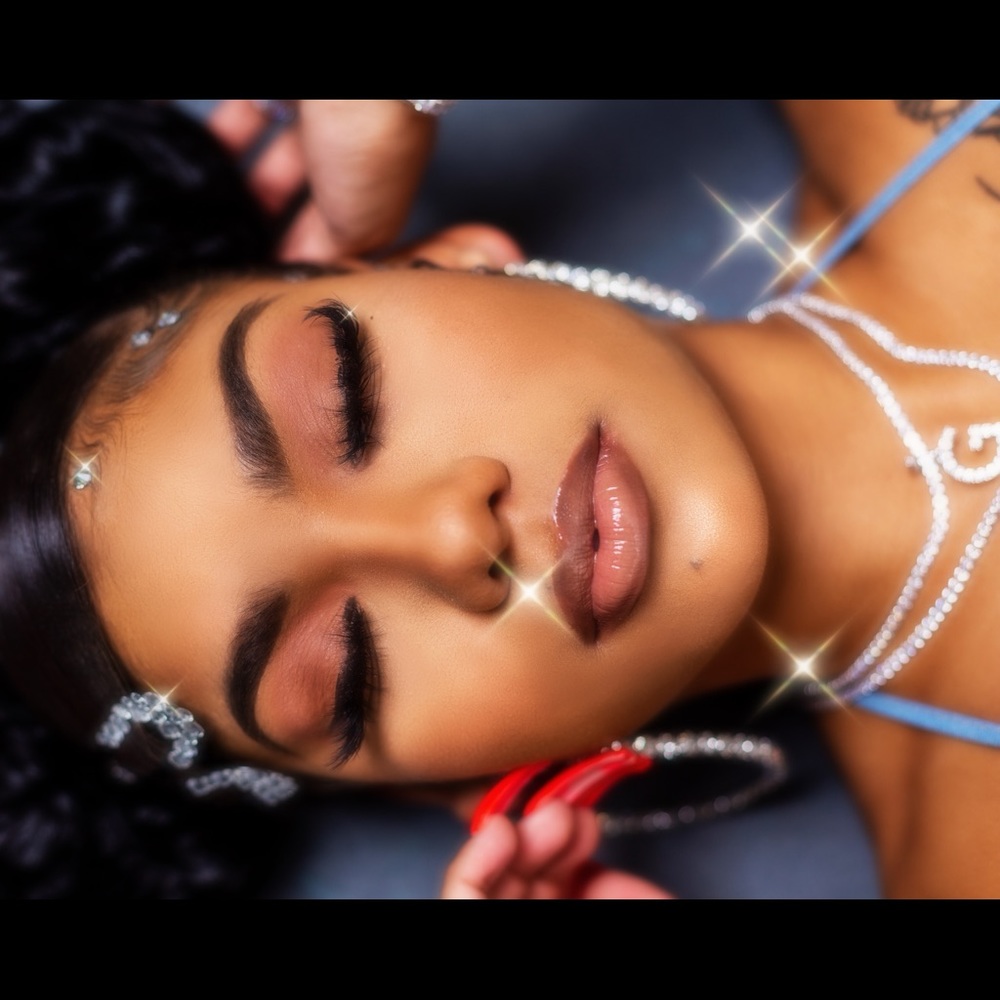 Meet your Posher, Tempestt